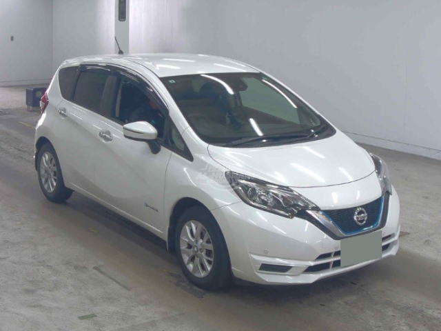 2019 Nissan Note in pearl, photo 1 of 3, for sale in Kenya (Ref N19-93655)