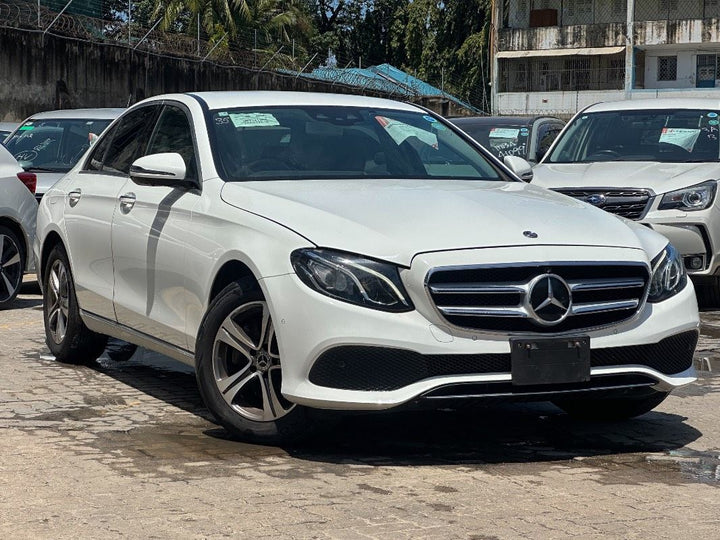 2019 Mercedes-Benz E200 in white, photo 1 of 13, for sale in Kenya (Ref M19-72578)
