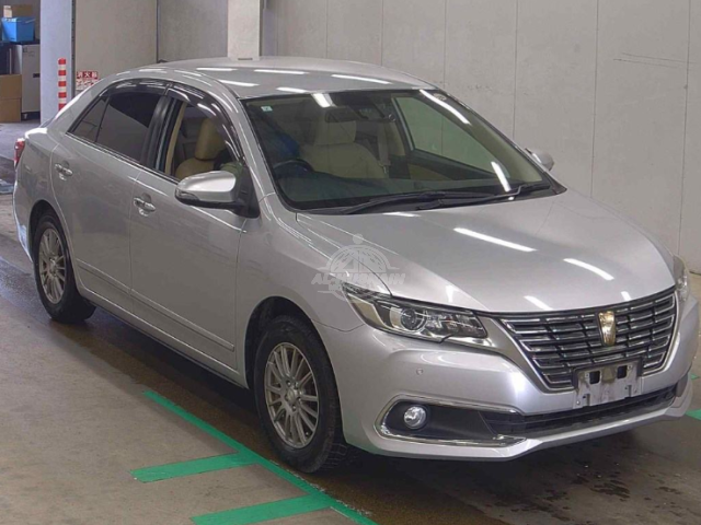 2019 Toyota Premio in silver, photo 1 of 3, for sale in Kenya (Ref T19-26455)