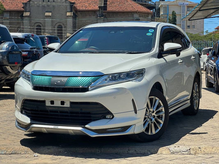 2019 Toyota Harrier in pearl, photo 1 of 12, for sale in Kenya (Ref T19-70063)