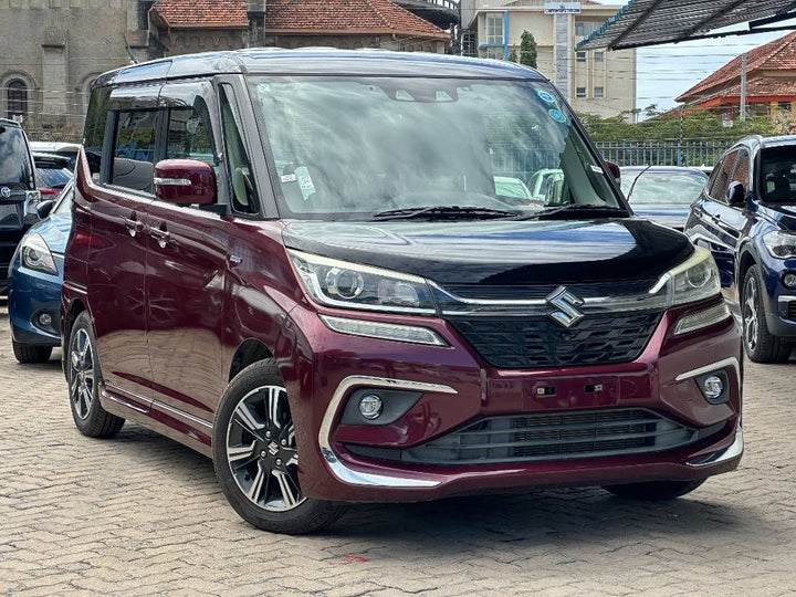 2019 Suzuki Solio in red, photo 1 of 12, for sale in Kenya (Ref S19-70141)