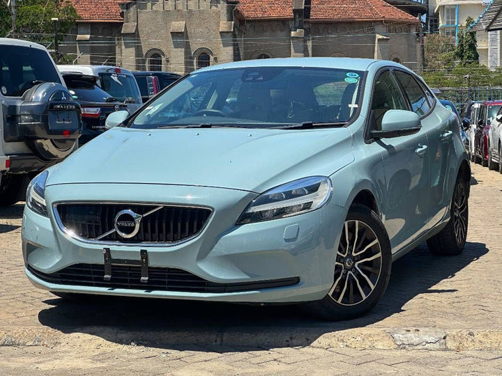 2019 Volvo V40 in l.blue, photo 1 of 12, for sale in Kenya (Ref V19-72233)