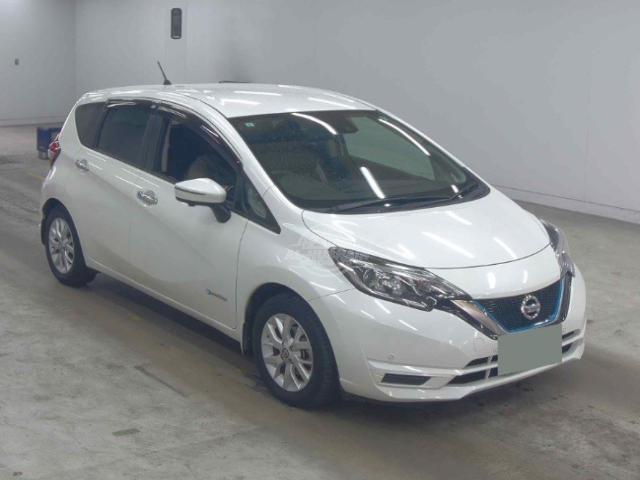 2019 Nissan Note in pearl, photo 1 of 3, for sale in Kenya (Ref N19-74614)
