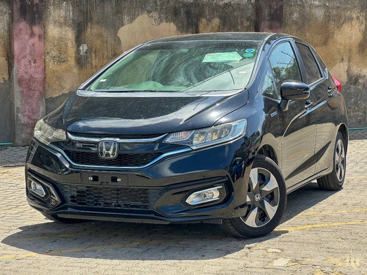 2019 Honda Fit in black, photo 1 of 11, for sale in Kenya (Ref H19-06258)