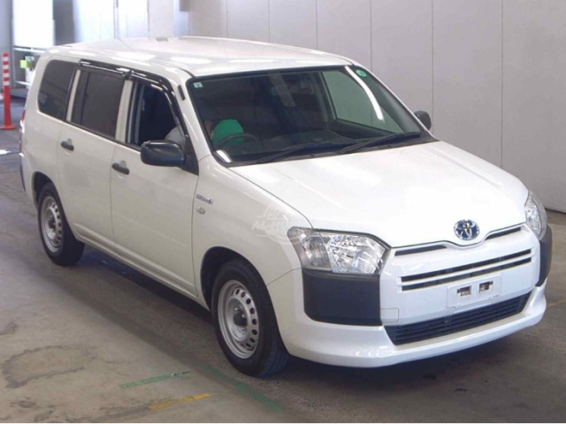 2019 Toyota Succeed in white, photo 1 of 4, for sale in Kenya (Ref T19-05426)