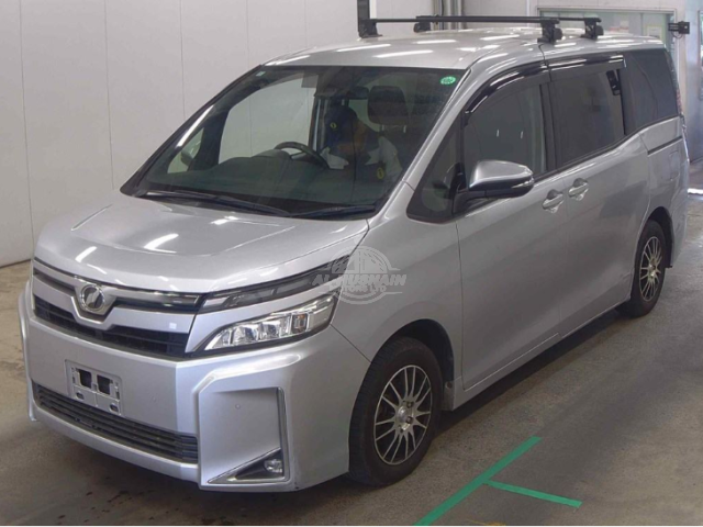2019 Toyota Voxy in silver, photo 1 of 4, for sale in Kenya (Ref T19-38580)