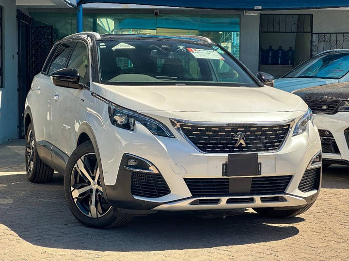 2020 Peugeot 5008 in white, photo 1 of 12, for sale in Kenya (Ref P20-2020_15029)