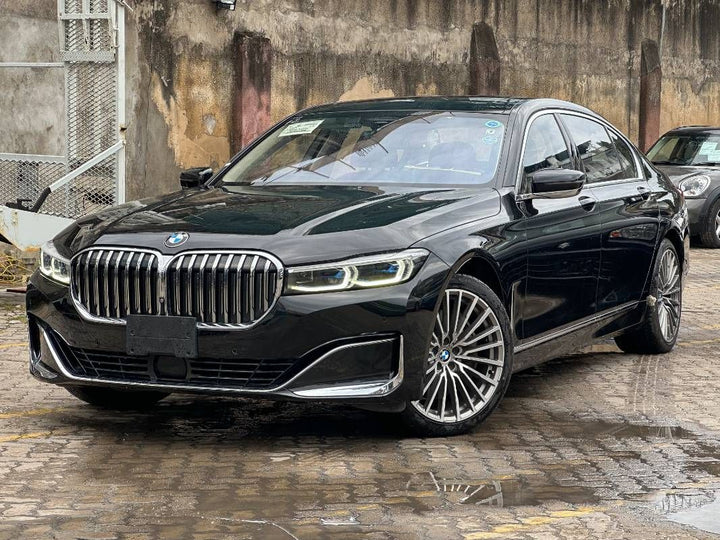 2019 BMW 750LI in black, photo 1 of 15, for sale in Kenya (Ref B19-55584)