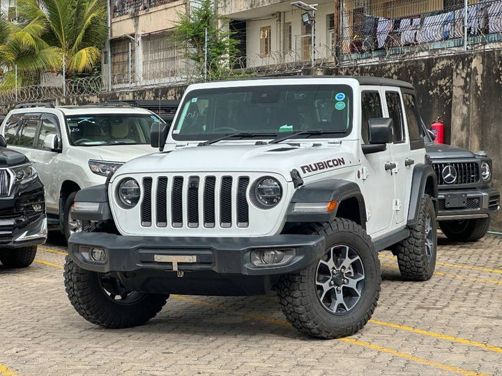 2019 Jeep Wrangler in white, photo 1 of 12, for sale in Kenya (Ref J19-74266)