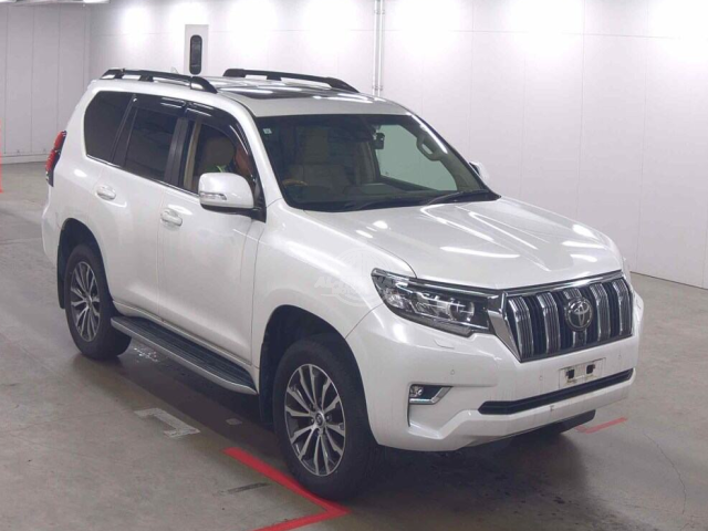 2019 Toyota Prado in pearl, photo 1 of 3, for sale in Kenya (Ref T19-08510)