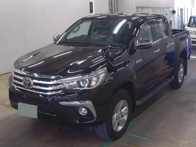 2019 Toyota Hilux in black, photo 1 of 3, for sale in Kenya (Ref T19-09678)