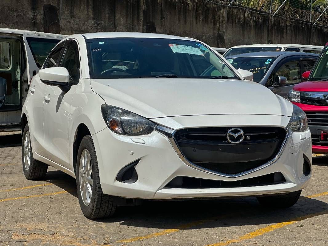 2019 Mazda Demio