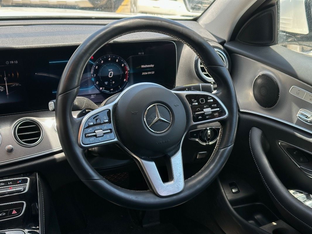 2019 Mercedes-Benz E200