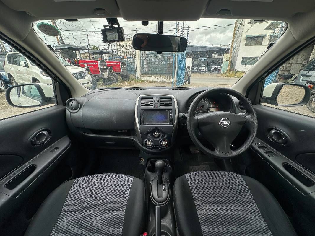2019 Nissan March