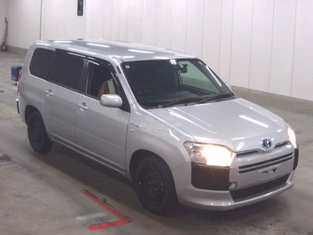 2019 Toyota Probox in silver, photo 1 of 3, for sale in Kenya (Ref T19-09313)
