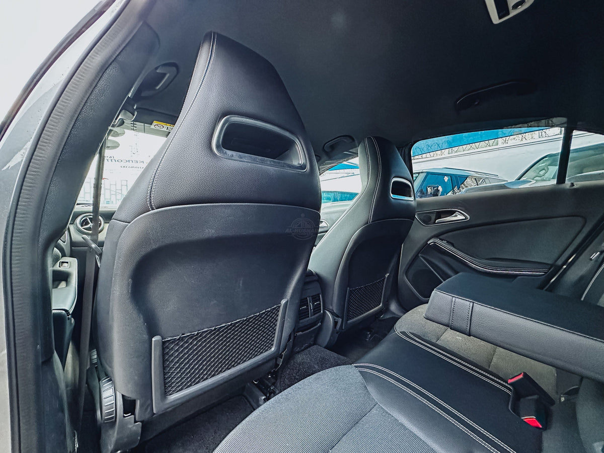 2018 Mercedes-Benz A180 in grey, photo 8 of 12, for sale in Kenya (Ref M18-61182)
