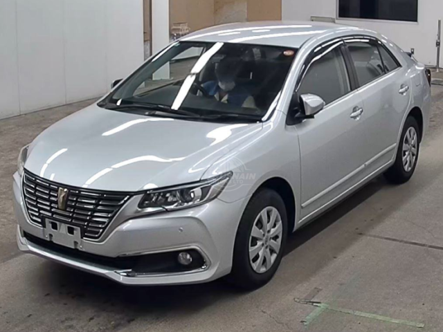 2019 Toyota Premio in silver, photo 1 of 4, for sale in Kenya (Ref T19-36531)