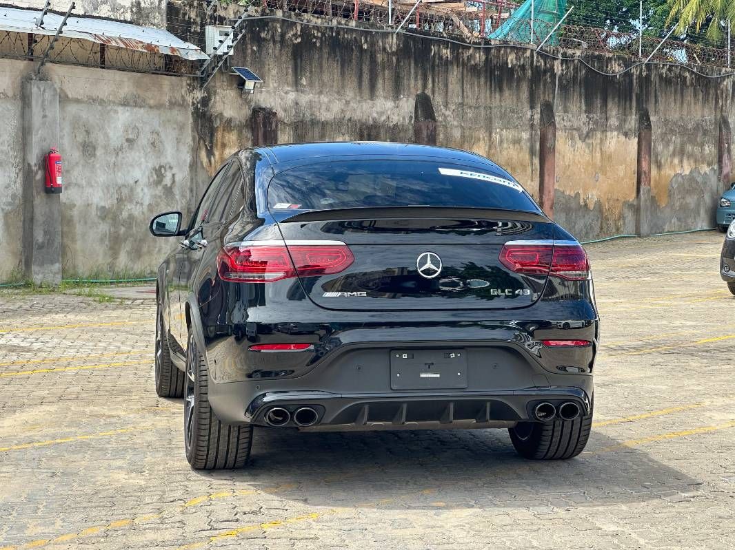 2020 Mercedes-Benz GLC43 in black, photo 4 of 12, for sale in Kenya (Ref M20-15191)
