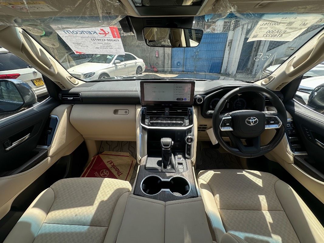 2026 Toyota Land Cruiser, photo 7