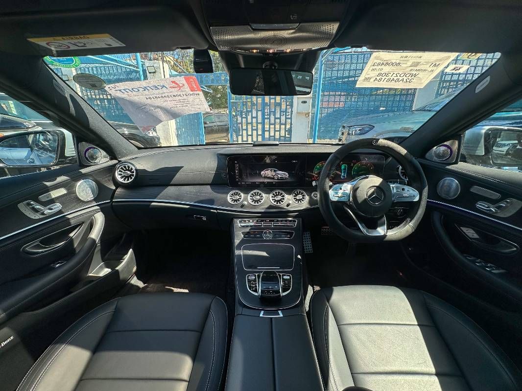 2019 Mercedes-Benz E300