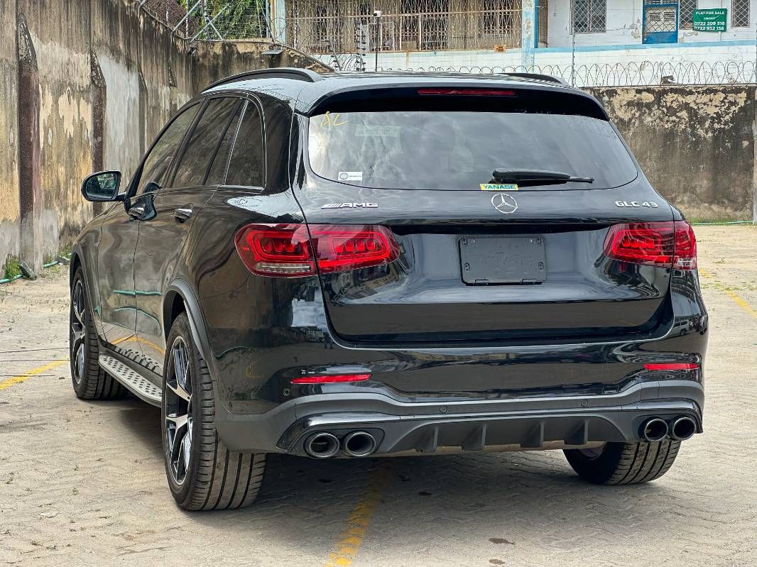 2020 Mercedes-Benz GLC43 in black, photo 4 of 12, for sale in Kenya (Ref M20-51055)