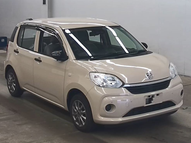 2019 Daihatsu Boon in beige, photo 1 of 3, for sale in Kenya (Ref D19-21107)