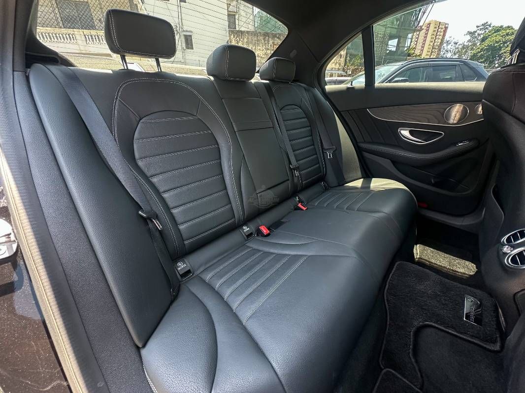 2019 Mercedes-Benz C220 in black, photo 13 of 13, for sale in Kenya (Ref M19-37069)