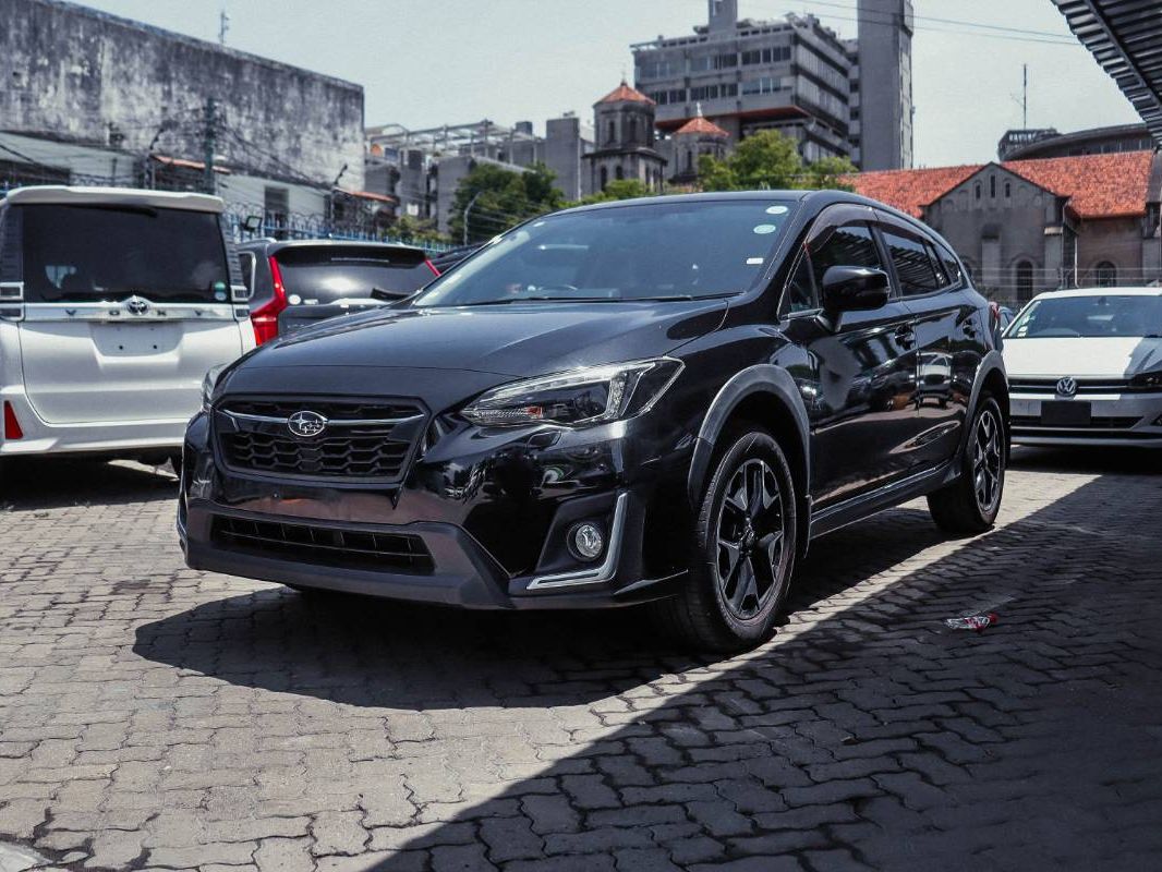 2018 Subaru Impreza in black, photo 3 of 14, for sale in Kenya (Ref S18-71991)