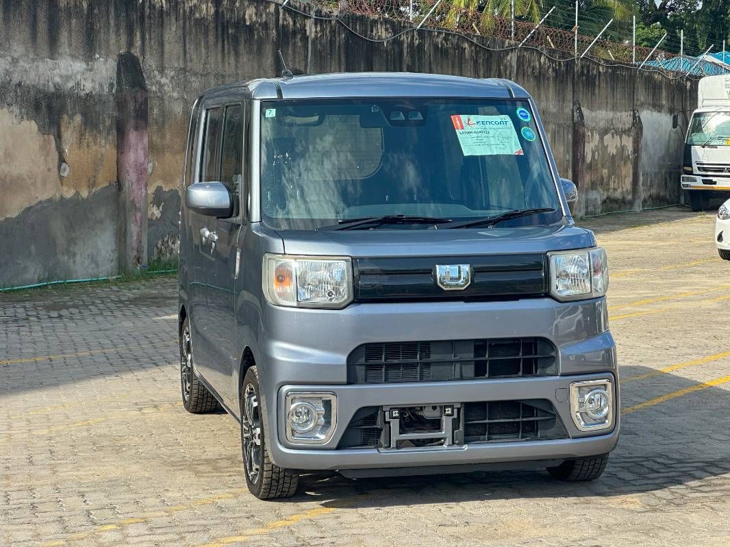2019 Daihatsu Wake
