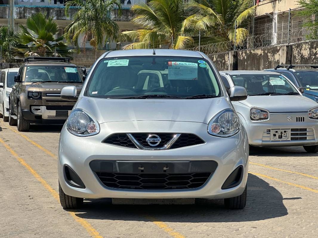 2019 Nissan March