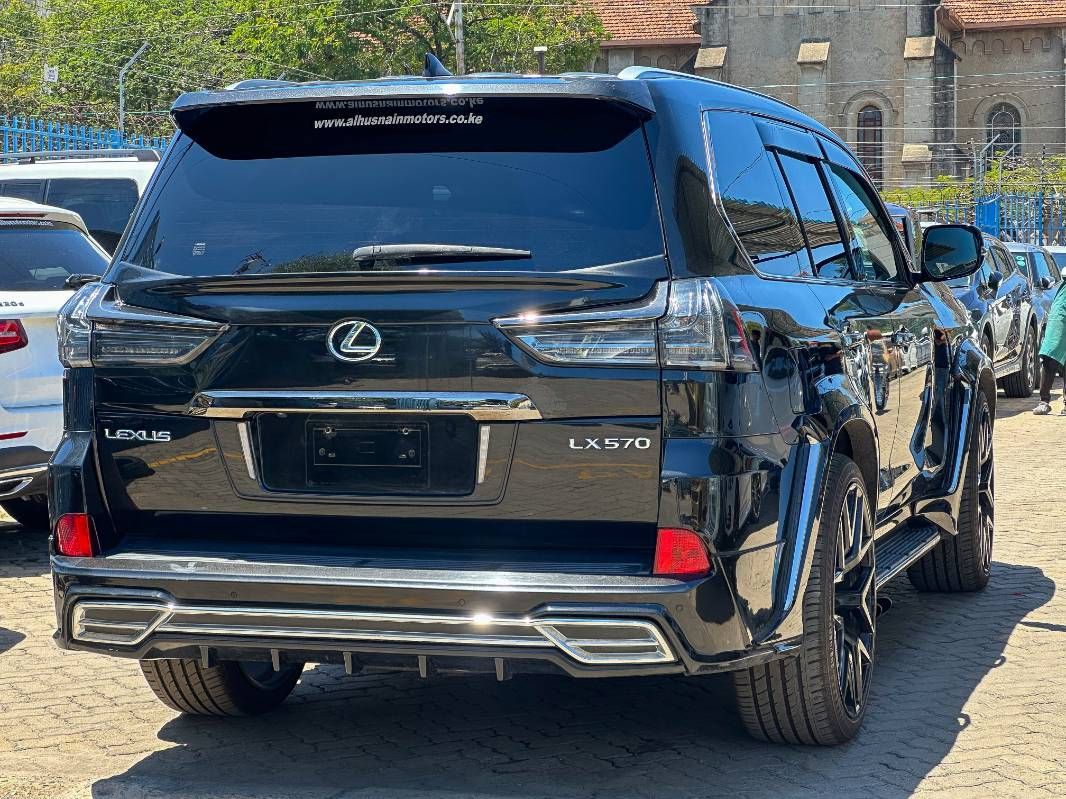 2019 Lexus LX570