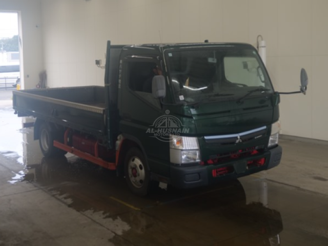2019 Mitsubishi Fuso Canter in green, photo 1 of 3, for sale in Kenya (Ref M19-72397)
