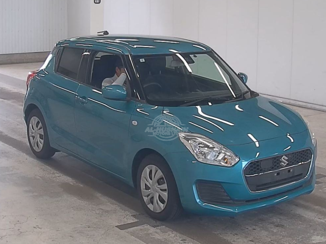 2019 Suzuki Swift in blue, photo 1 of 4, for sale in Kenya (Ref S19-35285)
