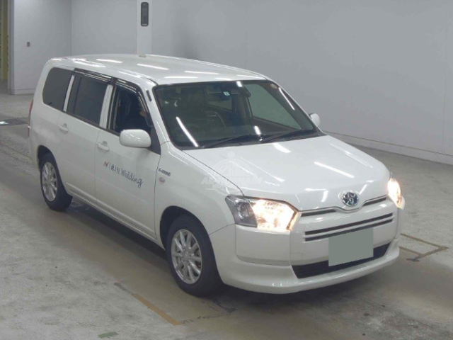 2019 Toyota Probox in white, photo 1 of 3, for sale in Kenya (Ref T19-07893)