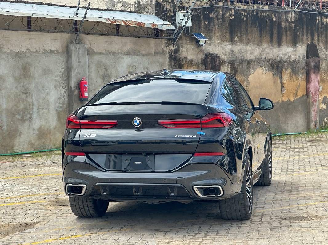 2020 BMW X6