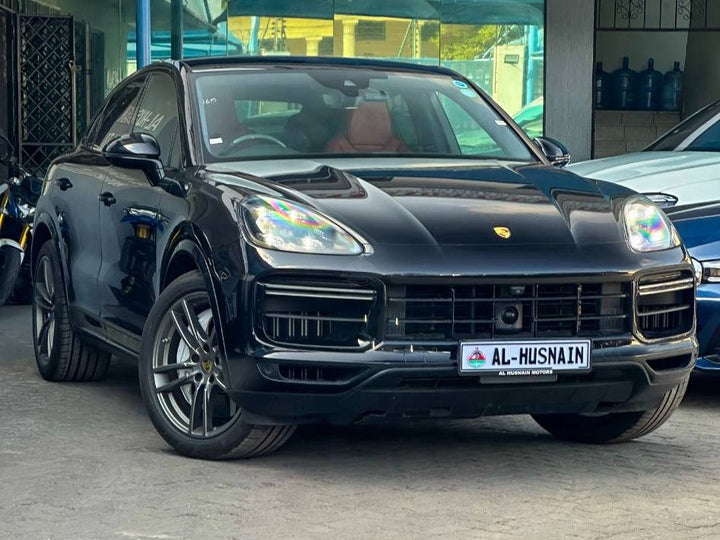 2020 Porsche Cayenne in black, photo 1 of 14, for sale in Kenya (Ref P20-89495)