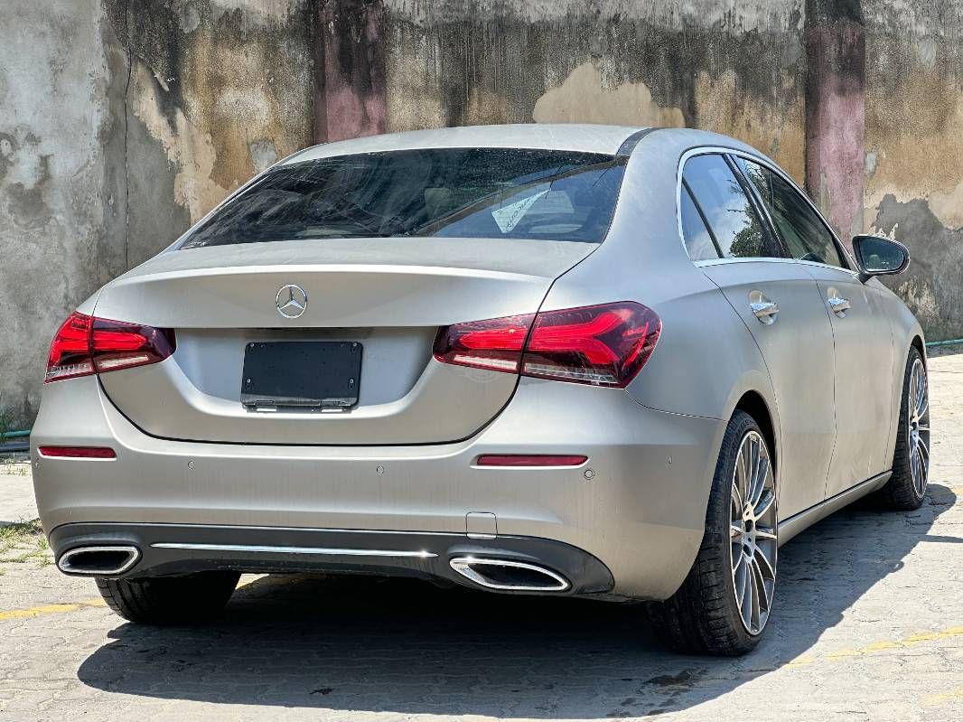 2019 Mercedes-Benz A250 in grey, photo 6 of 12, for sale in Kenya (Ref M19-14481)