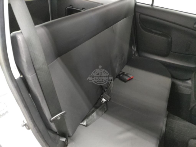2020 Toyota Probox in silver, photo 2 of 4, for sale in Kenya (Ref T20-43726)