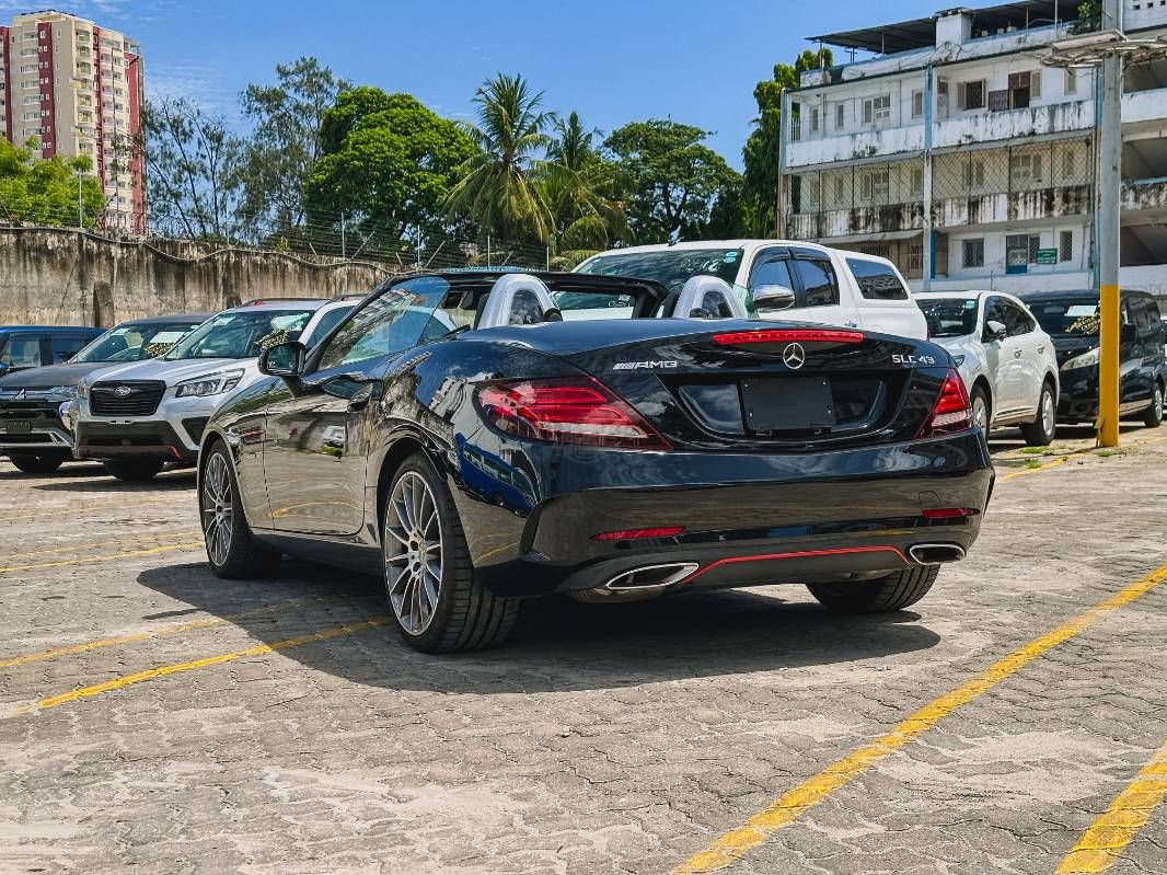 2018 Mercedes-Benz SLC180, photo 4