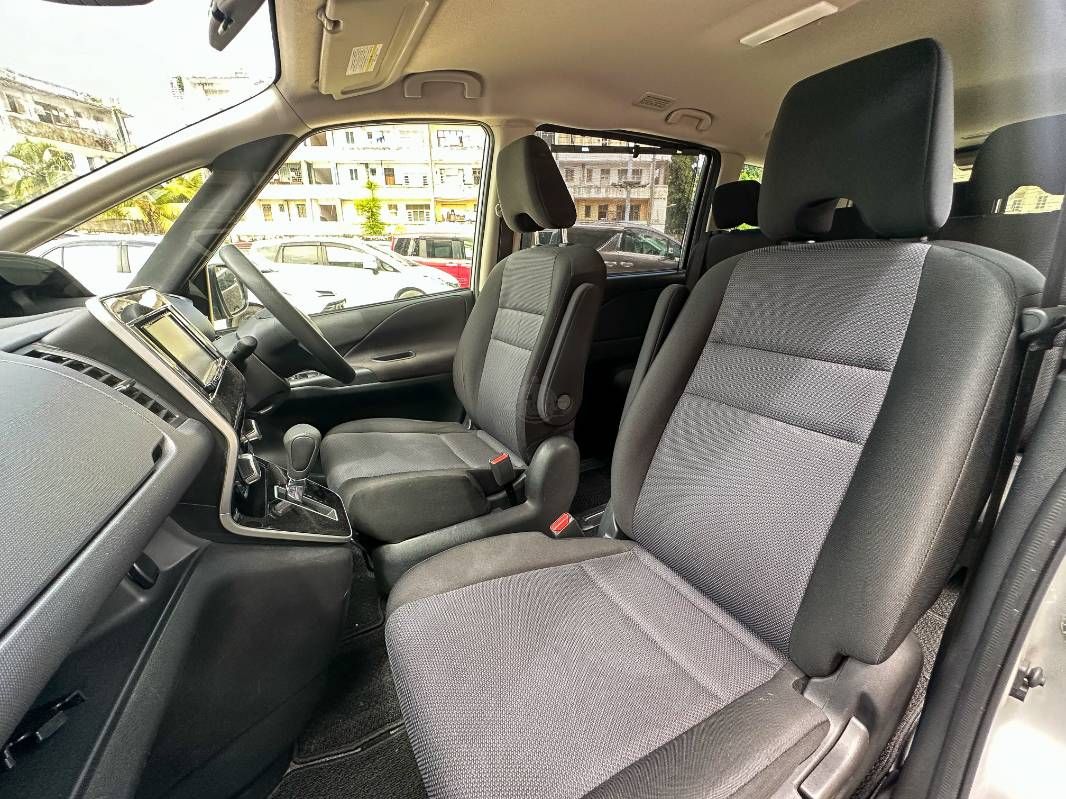 2019 Nissan Serena, photo 9