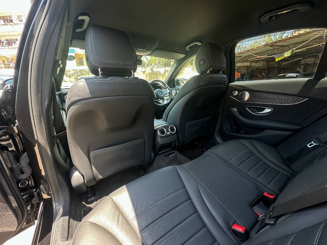 2019 Mercedes-Benz C220 in black, photo 12 of 13, for sale in Kenya (Ref M19-37069)