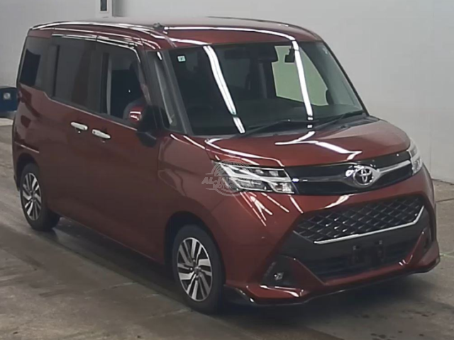 2019 Toyota Tank in red, photo 1 of 4, for sale in Kenya (Ref T19-43433)