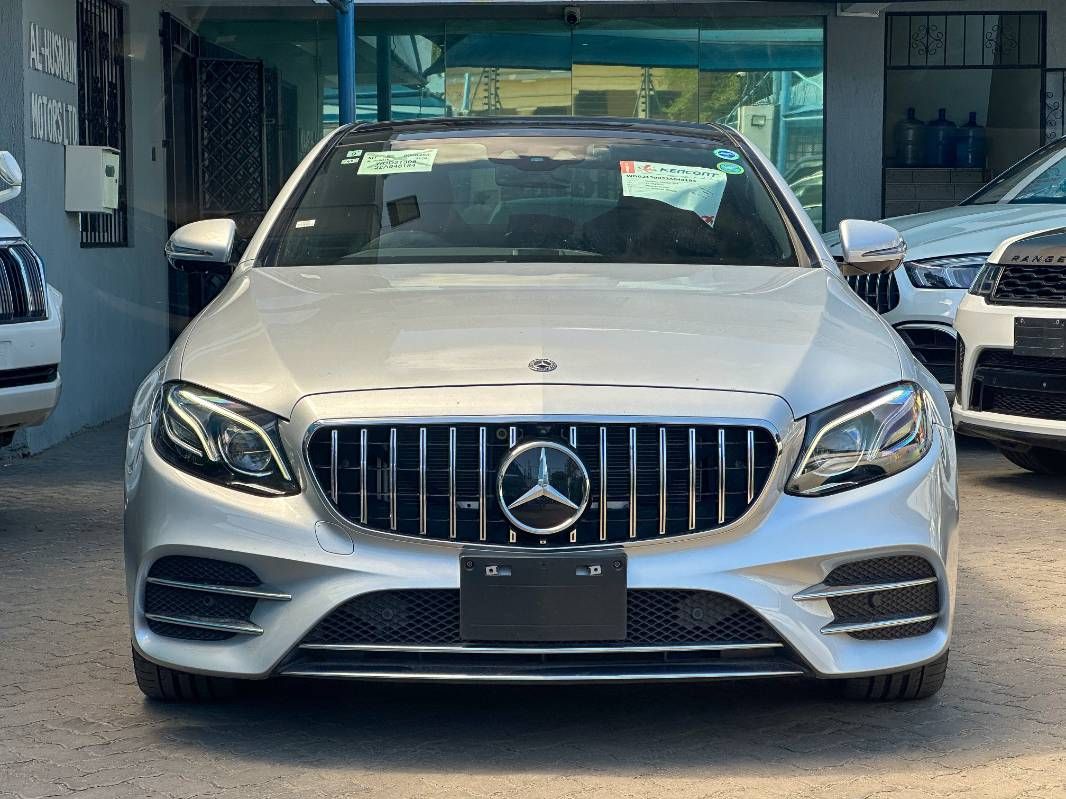 2019 Mercedes-Benz E300