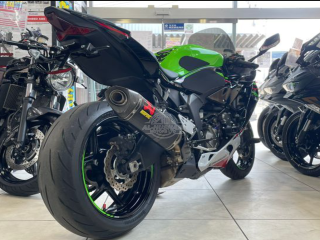 2022 Kawasaki Ninja in green, photo 5 of 5, for sale in Kenya (Ref K22-20302)