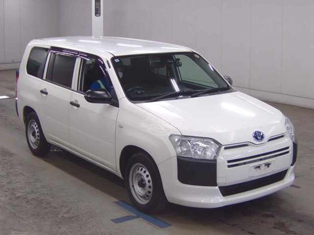 2021 Toyota Probox in white, photo 1 of 4, for sale in Kenya (Ref T21-33120)