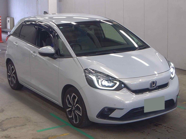 2020 Honda Fit in pearl, photo 1 of 4, for sale in Kenya (Ref H20-22399)