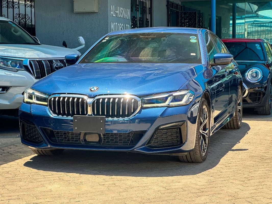 2021 BMW 530i