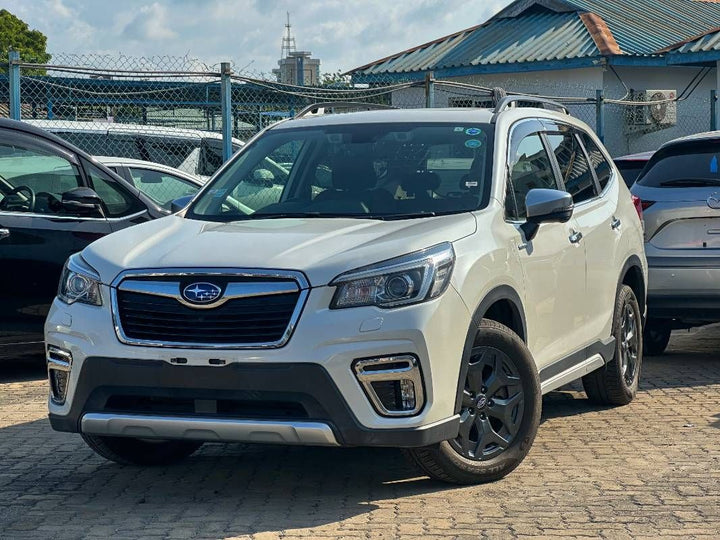 2019 Subaru Forester in pearl, photo 1 of 12, for sale in Kenya (Ref S19-18360)