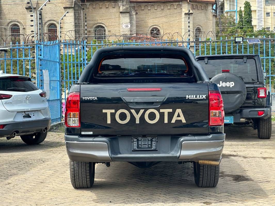 2019 Toyota Hilux