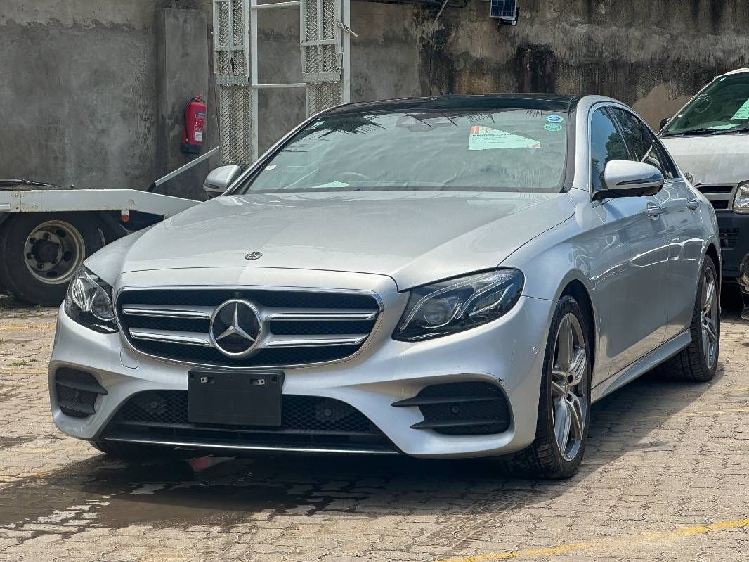 2019 Mercedes-Benz E300
